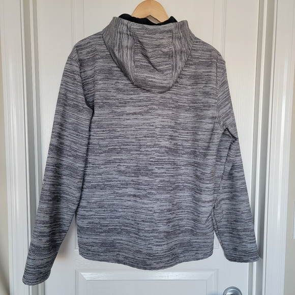 New Balance dry tech jacket size medium in a slate grey color. Spring jacket - Picture 2 of 10